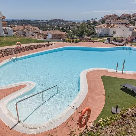 Apartment Vistas De Aloha Luxury Marbella
